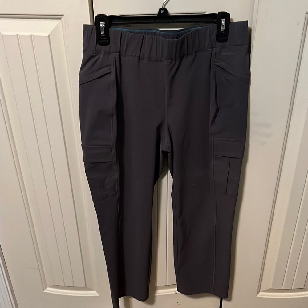 Eddie Bauer Gray Cargo Pants Crop-with Elastic Waistband